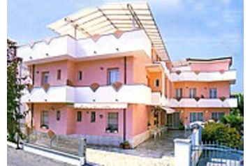 Iталiя Hotel Viserba di Rimini, Екстер'єр